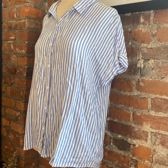 beachlunchlounge Blue/White Stripe Button Down - Picture 2 of 8